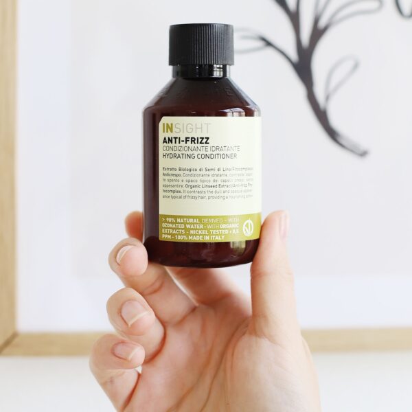 Odżywka zapobiegająca puszeniu się włosów Anti-frizz 100ml INSIGHT