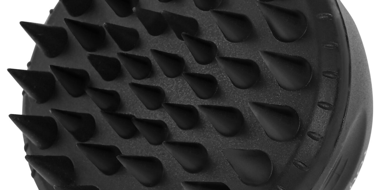 Sister Young Aura Shampoo Brush - masażer do mycia włosów, różne kolory Black | Czarny