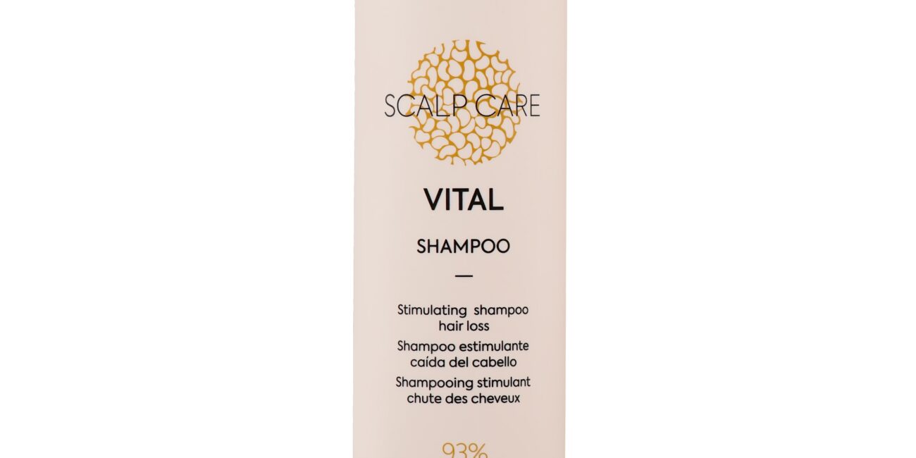 Lakme Teknia Scalp Care Vital Shampoo - szampon przeciw wypadaniu włosów, 300ml