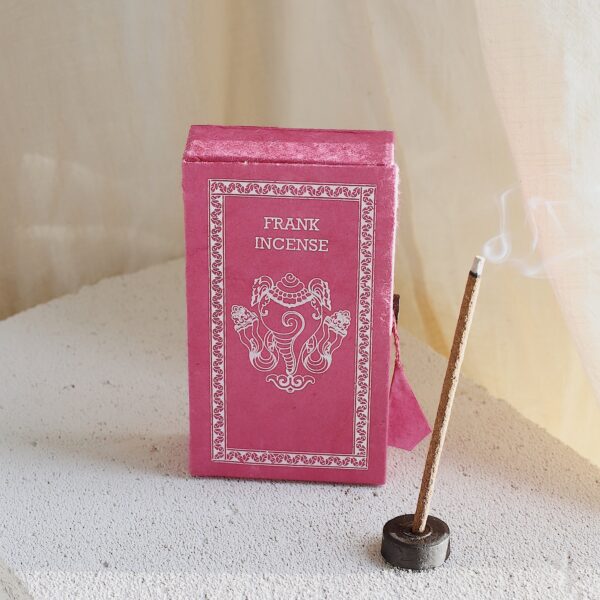 Kadzidła naturalne patyczkowe Frankincense – zapach Kadzidłowca 44szt. z podstawką Stupa Incense