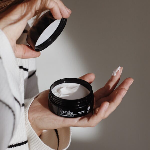 Radiant Face Mask - Maska rozświetlająca do twarzy Sendo 50ml