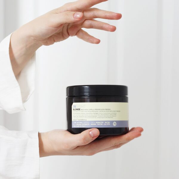 Maska do włosów blond z pigmentem - BLONDE MASK 500 ml INSIGHT