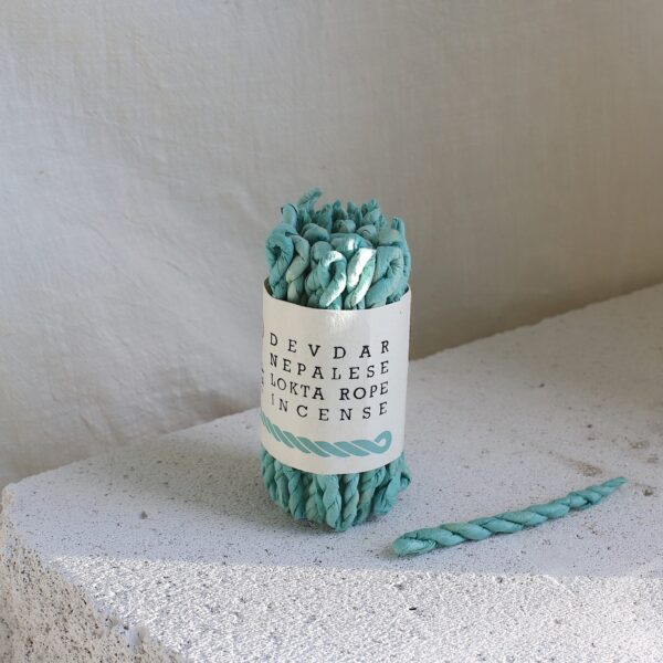 Kadzidła naturalne sznurkowe Devdar zapach Drzewo cedrowe - 50szt. Stupa Incense