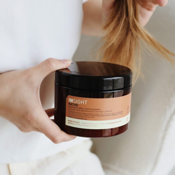 Maska rewitalizująca do włosów farbowanych, INSIGHT Native 500ml