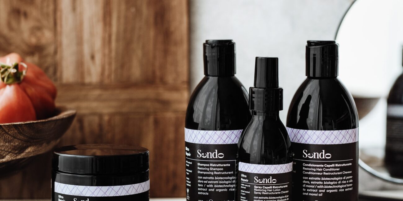 Zestaw do pielęgnacji zniszczonych włosów: szampon, 250 ml + odżywka, 250 ml + maska, 200 ml + spray, 100 ml Sendo