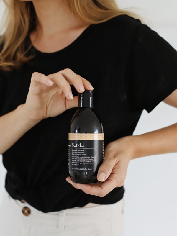 NOURISHING SHAMPOO - Odżywczy szampon do suchych włosów 250ml Sendo