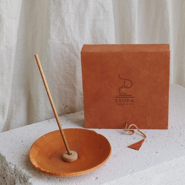 Podstawka do kadzidła z terakoty, kolor naturalny, Stupa Incense