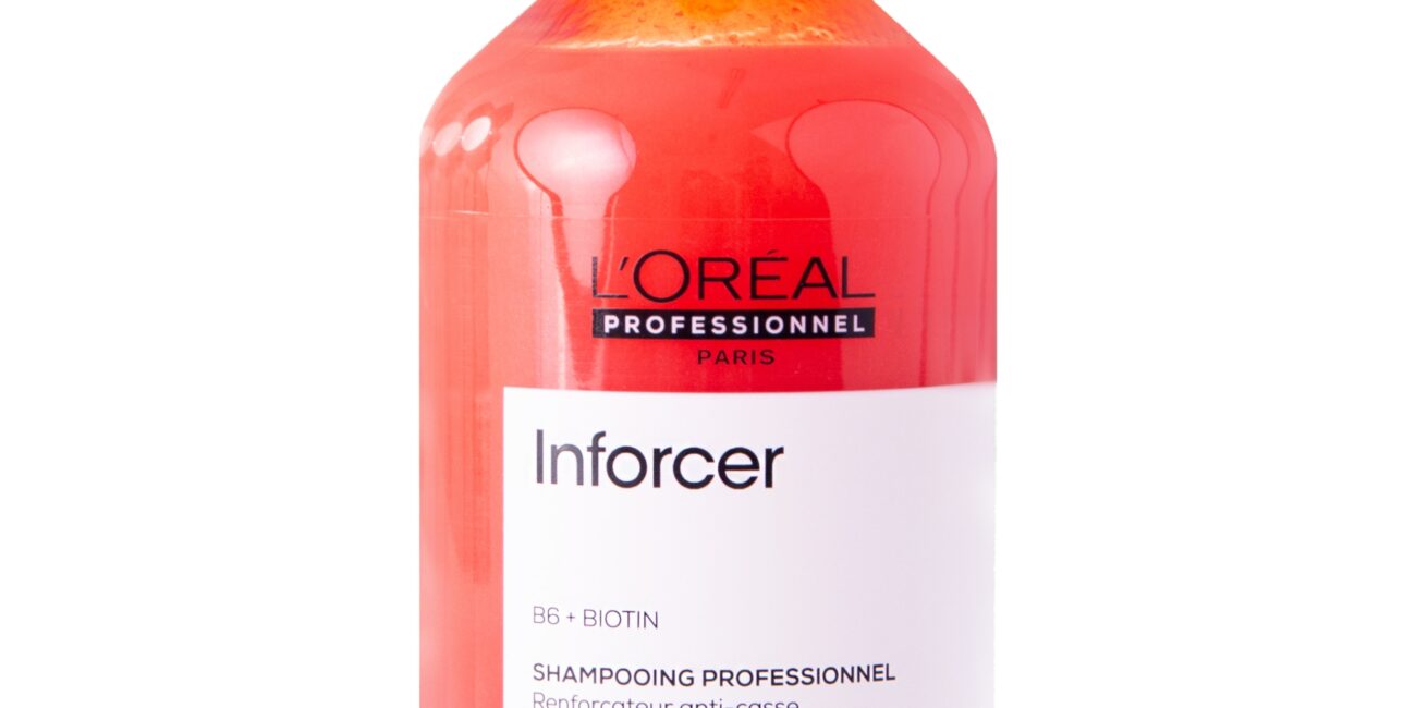 Loreal Inforcer, szampon nawilżający z biotyną, mocno regeneruje łamliwe włosy 300ml