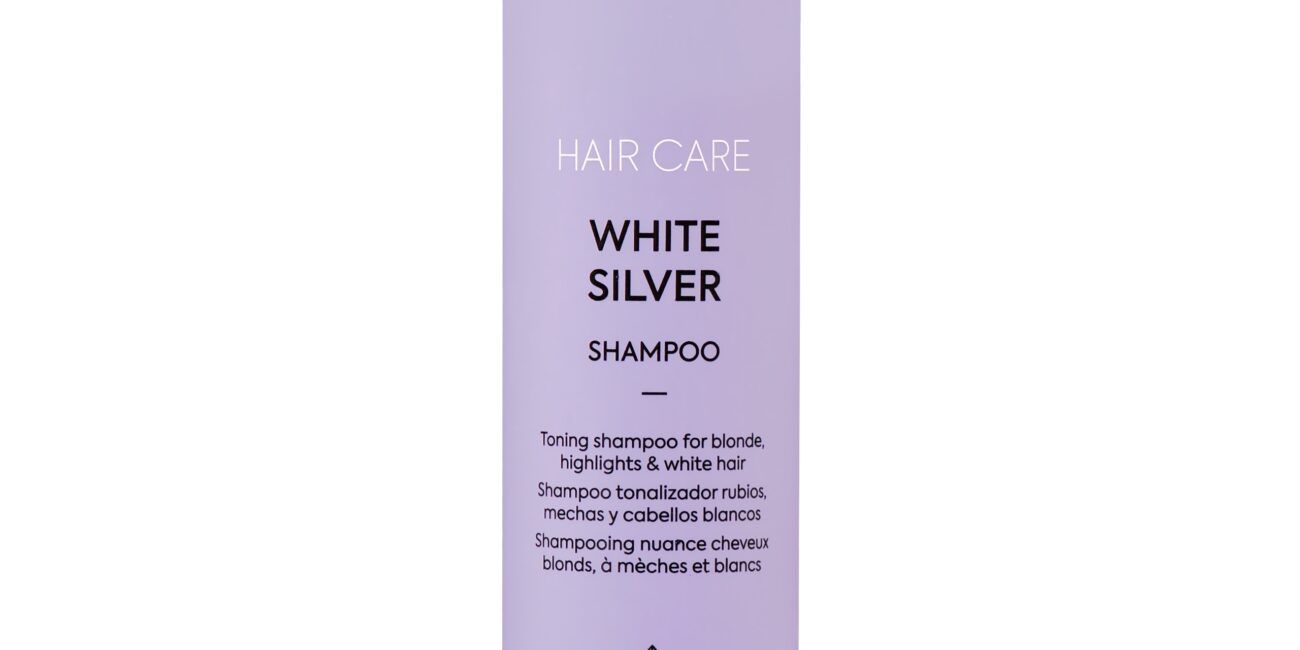Lakme Teknia White Silver Shampoo - nawilżający szampon do włosów siwych i blond, 300ml