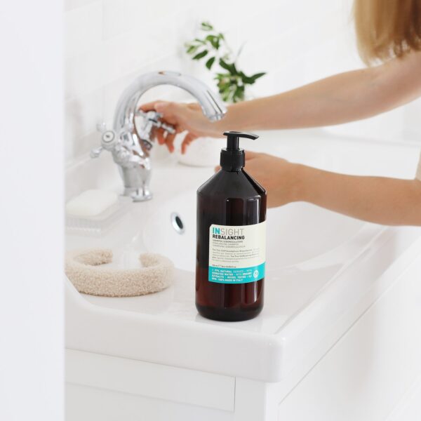 SEBUM CONTROL SHAMPOO – Szampon do przetłuszczającej się skóry głowy 900ml INSIGHT