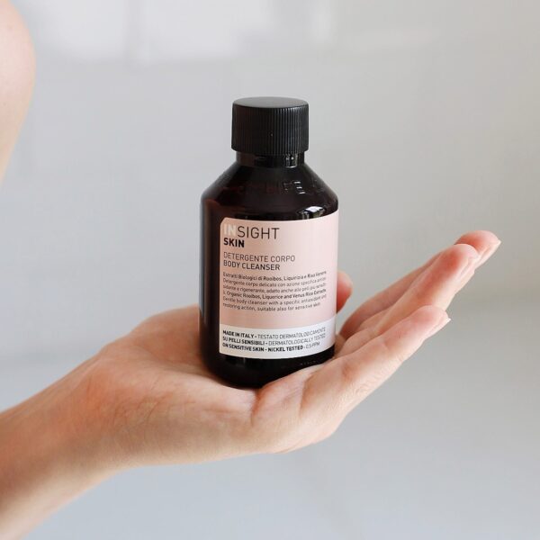 BODY CLEANSER - Nawilżający żel do mycia ciała 100ml INSIGHT SKIN