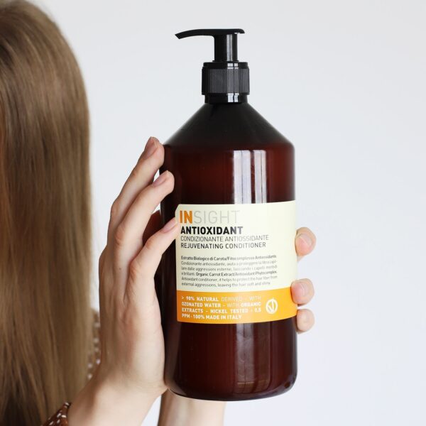 Odżywka odmładzająca Antioxidant 900ml INSIGHT