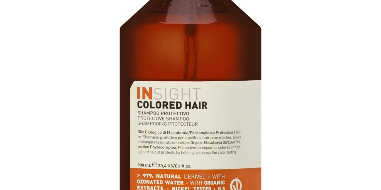 Insight Colored Hair Shampoo - szampon do włosów farbowanych, 900ml