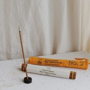Kadzidła naturalne patyczkowe Shanti Dhoop do palenia w ciągu dnia - 19 szt. Stupa Incense