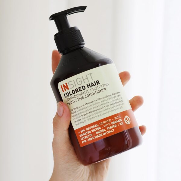 Odżywka do włosów farbowanych Colored Hair 400ml INSIGHT