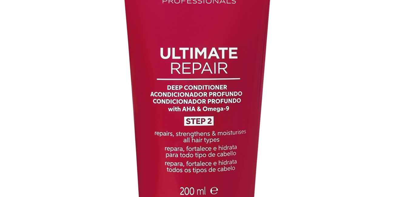Wella Ultimete Repair Conditioner - regenerująca odżywka do włosów zniszczonych, 200ml
