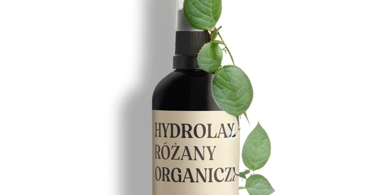 Organiczny hydrolat z róży damasceńskiej | woda różana | szklana butelka z atomizerem