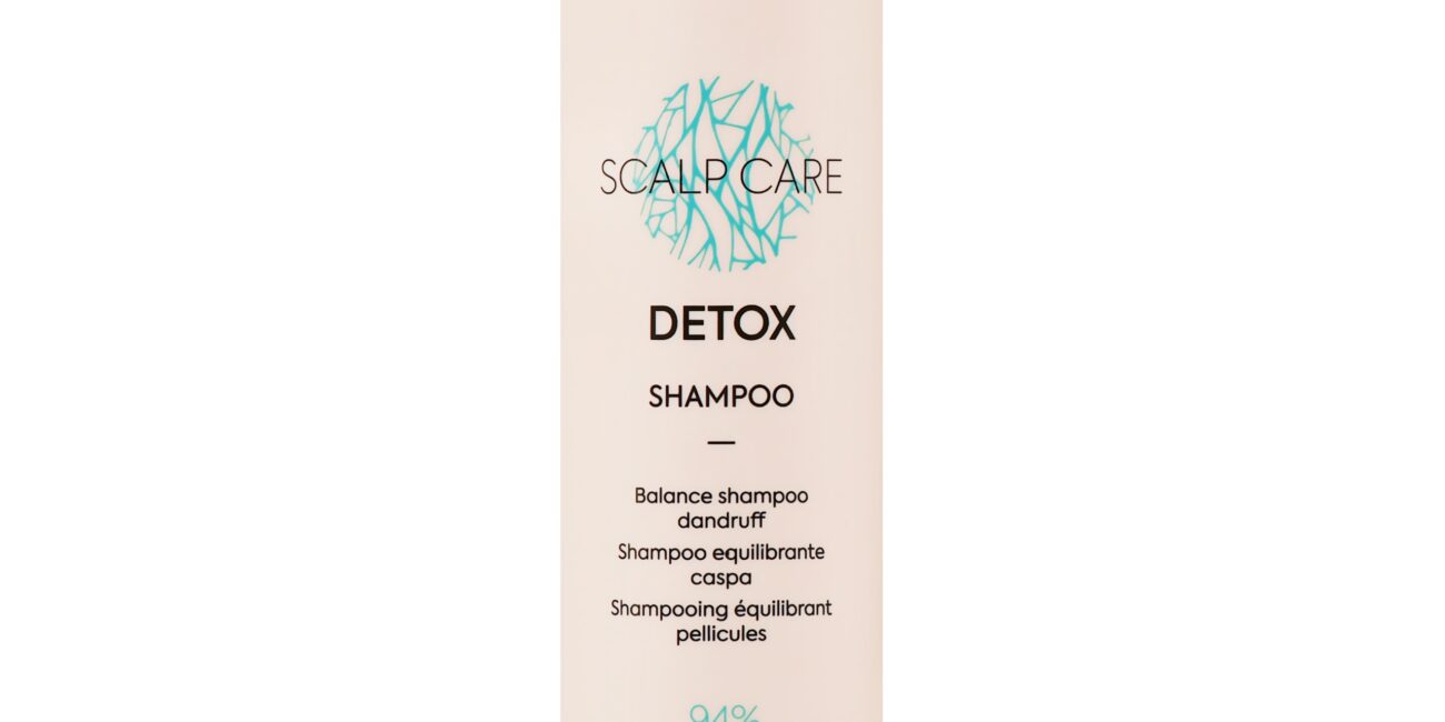 Lakme Teknia Scalp Care Detox Shampoo - micelarny szampon przeciwłupieżowy do włosów, 300ml