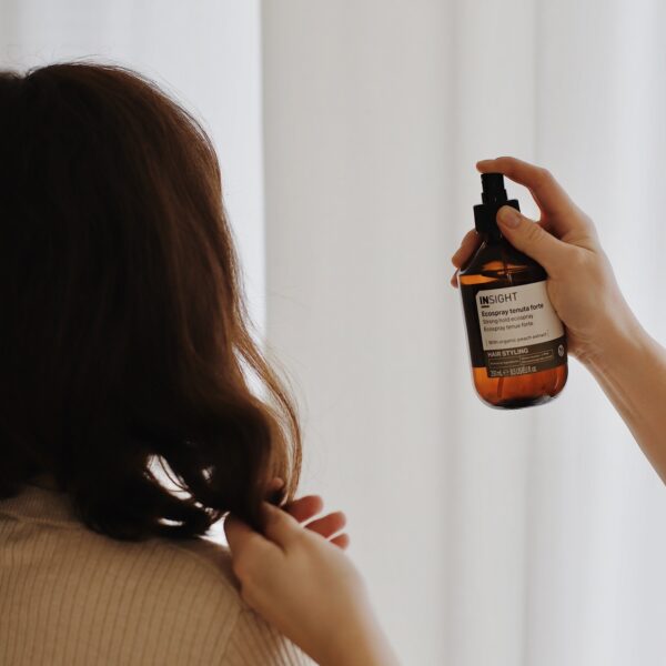 INSIGHT STYLING STRONG HOLD ECOSPRAY - Lakier bez gazu o mocnym utrwaleniu 250ml