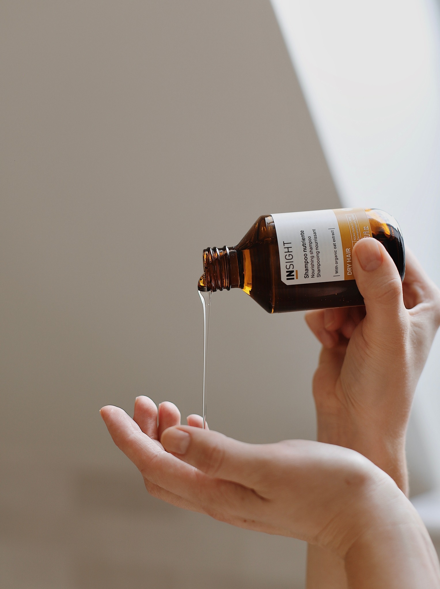 INSIGHT DRY HAIR SHAMPOO - Odżywczy szampon do włosów suchych 100ml