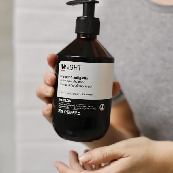 INSIGHT ANTI-YELLOW SHAMPOO - Szampon niwelujący żółte odcienie 350ml