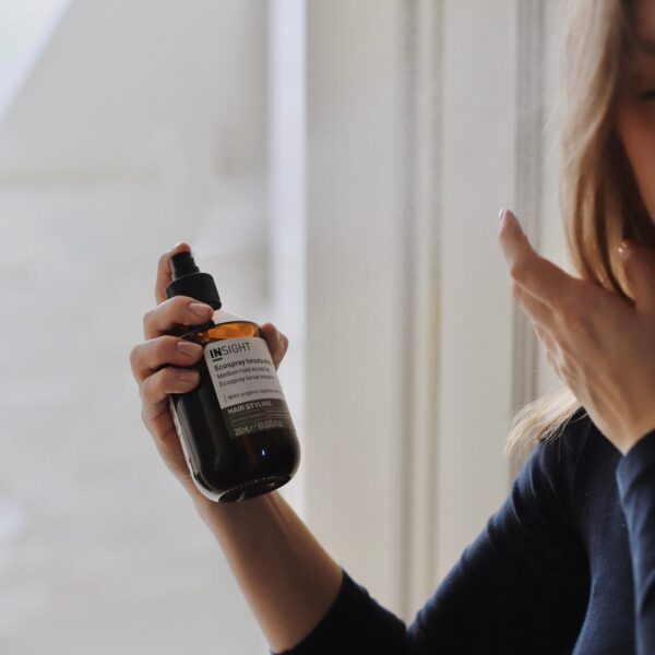 INSIGHT STYLING MEDIUM HOLD ECOSPRAY - Lakier bez gazu o średnim utrwaleniu 250ml