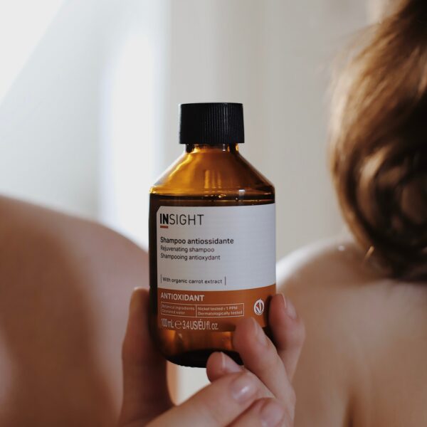 INSIGHT ANTIOXIDANT SHAMPOO - Szampon odmładzający 100ml