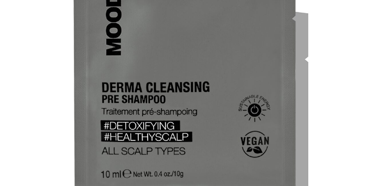 Oczyszczający pre-szampon do włosów i skóry głowy MOOD Derma Cleansing 10 ml