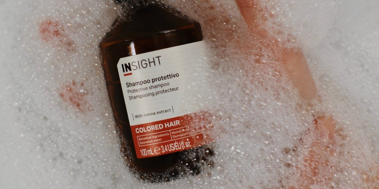 INSIGHT COLORED HAIR SHAMPOO - Szampon ochronny do włosów farbowanych 100ml
