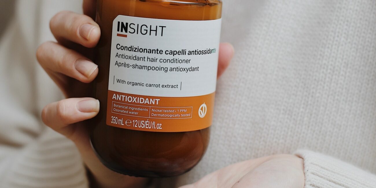INSIGHT ANTIOXIDANT CONDITIONER - Odżywka odmładzająca 350ml