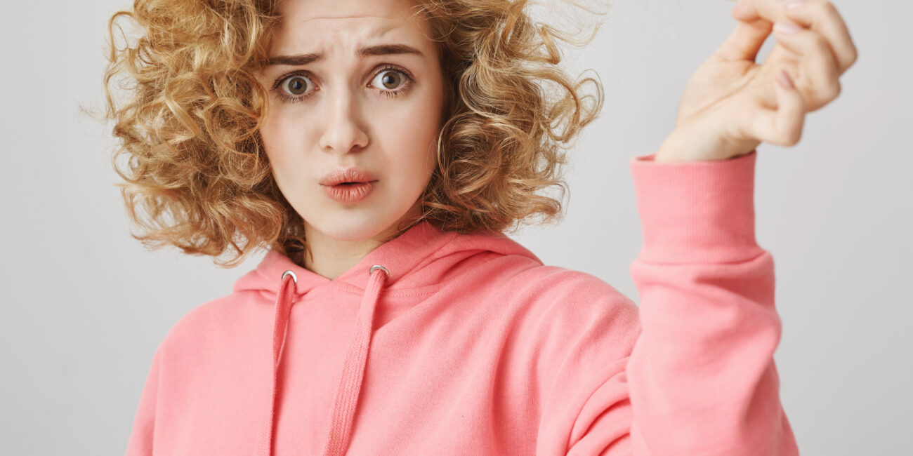 Wypadanie włosów po stresie i chorobie: Co naprawdę działa?