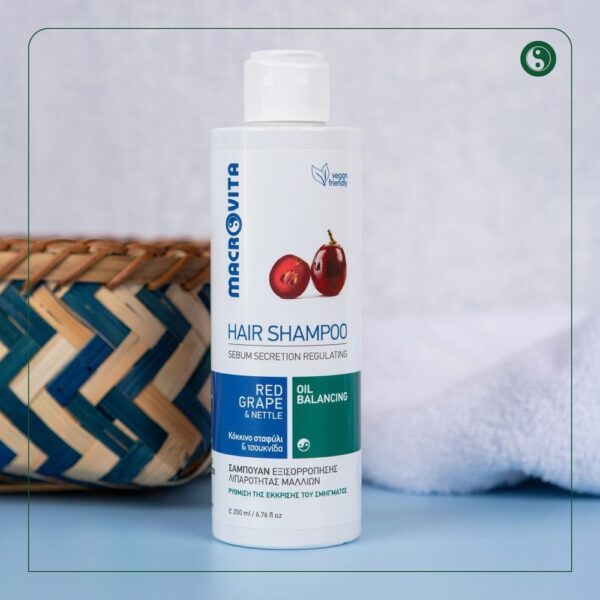 Macrovita naturalny szampon do włosów przetłuszczających się z czerwonymi winogronami i pokrzywą 200ml
